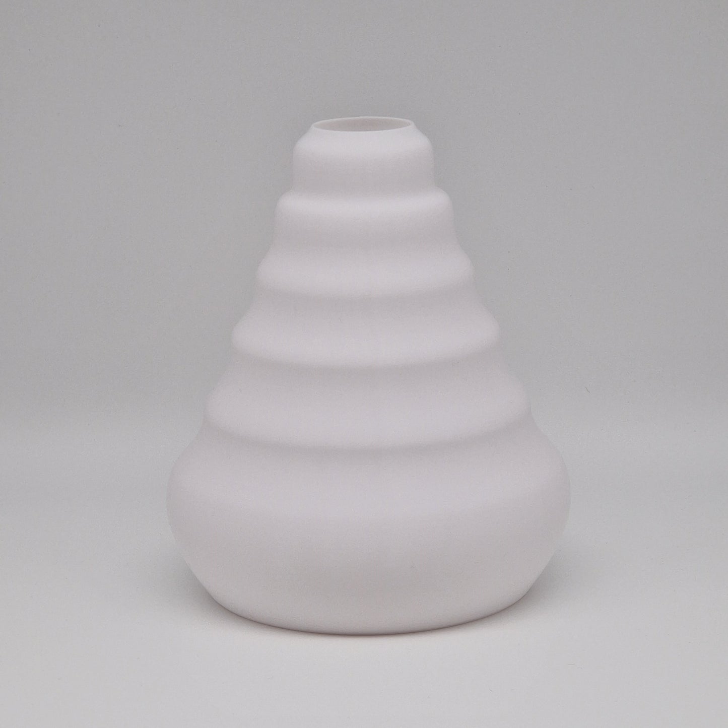 Breite Vase mit Wellenmuster | Wasserdicht